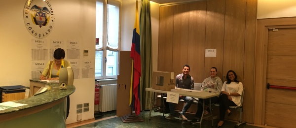 Colombianos en Milán asistieron a las urnas para votar